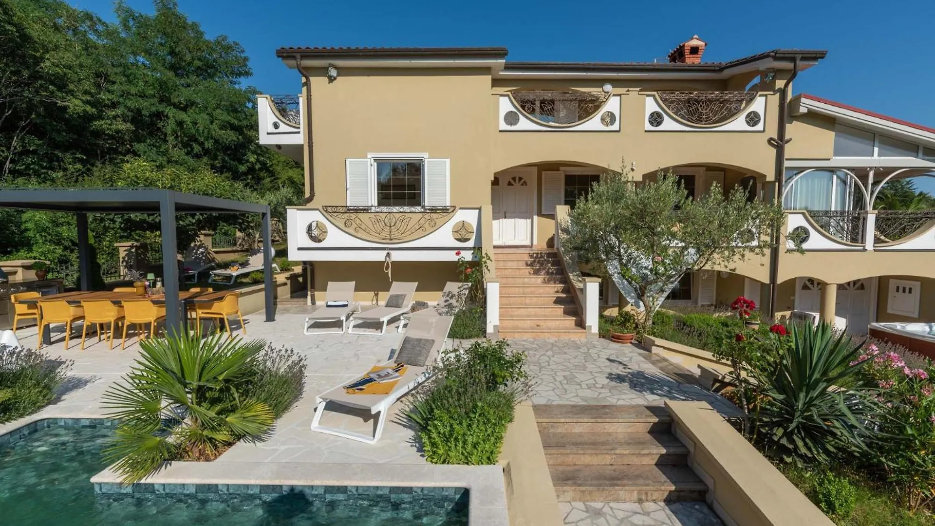 Villa Santa Sofia Fuškulin