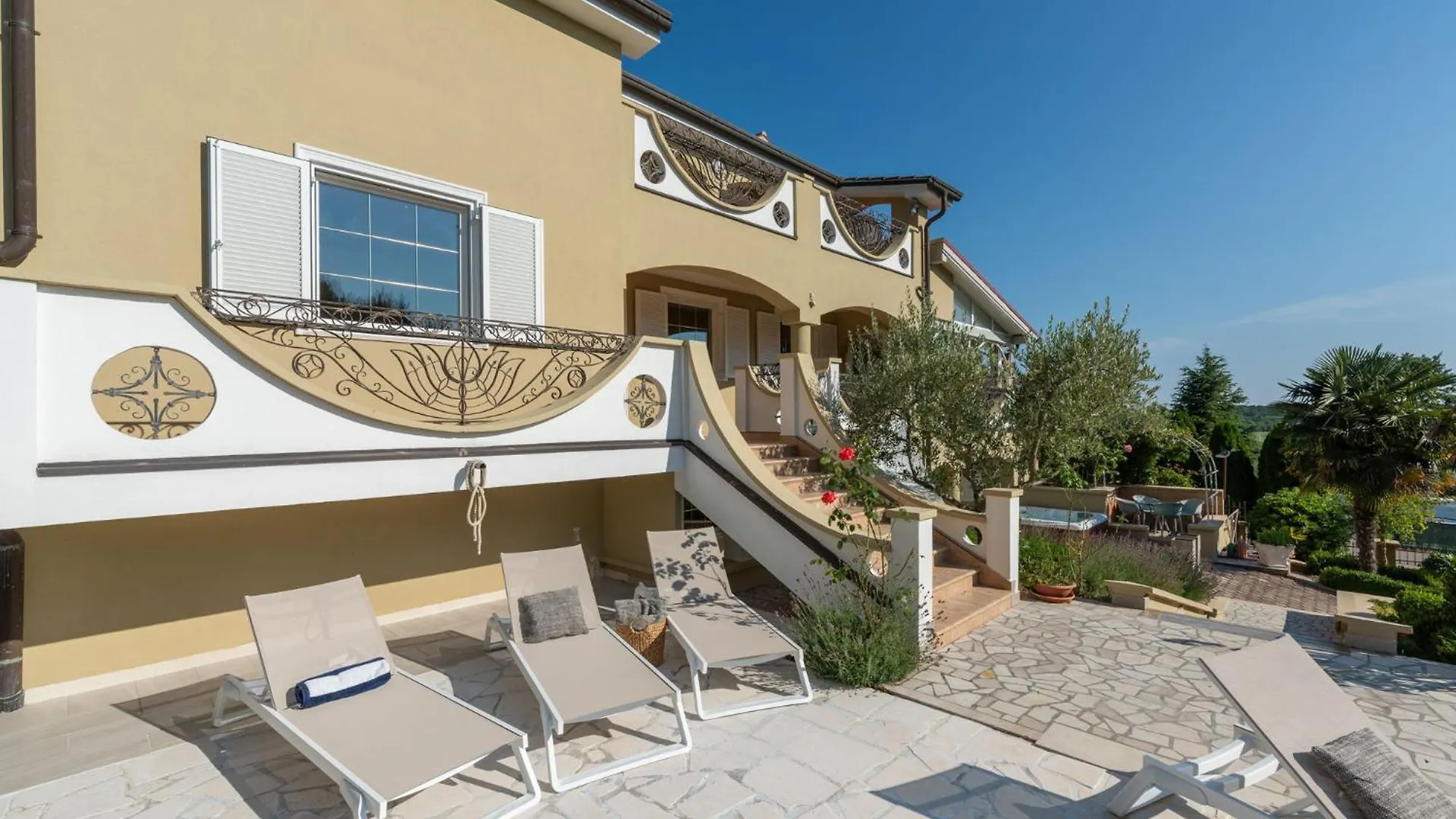 Villa Santa Sofia Fuškulin 0*,